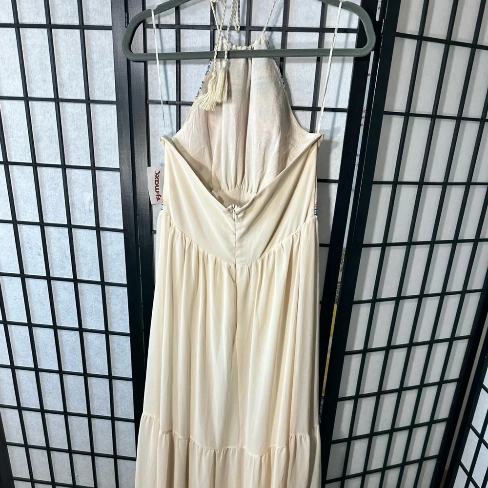 Boho Embroidered Cream Feminine Halter Maxi Dress Size M - Picture 5 of 8